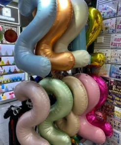 Alternative view of Globo 32'' - Numero 5