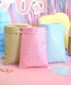 Alternative view of Bolsita de arpillera chica