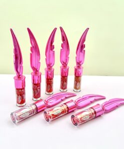 Labial Pluma 3 IMG E0203 scaled 1