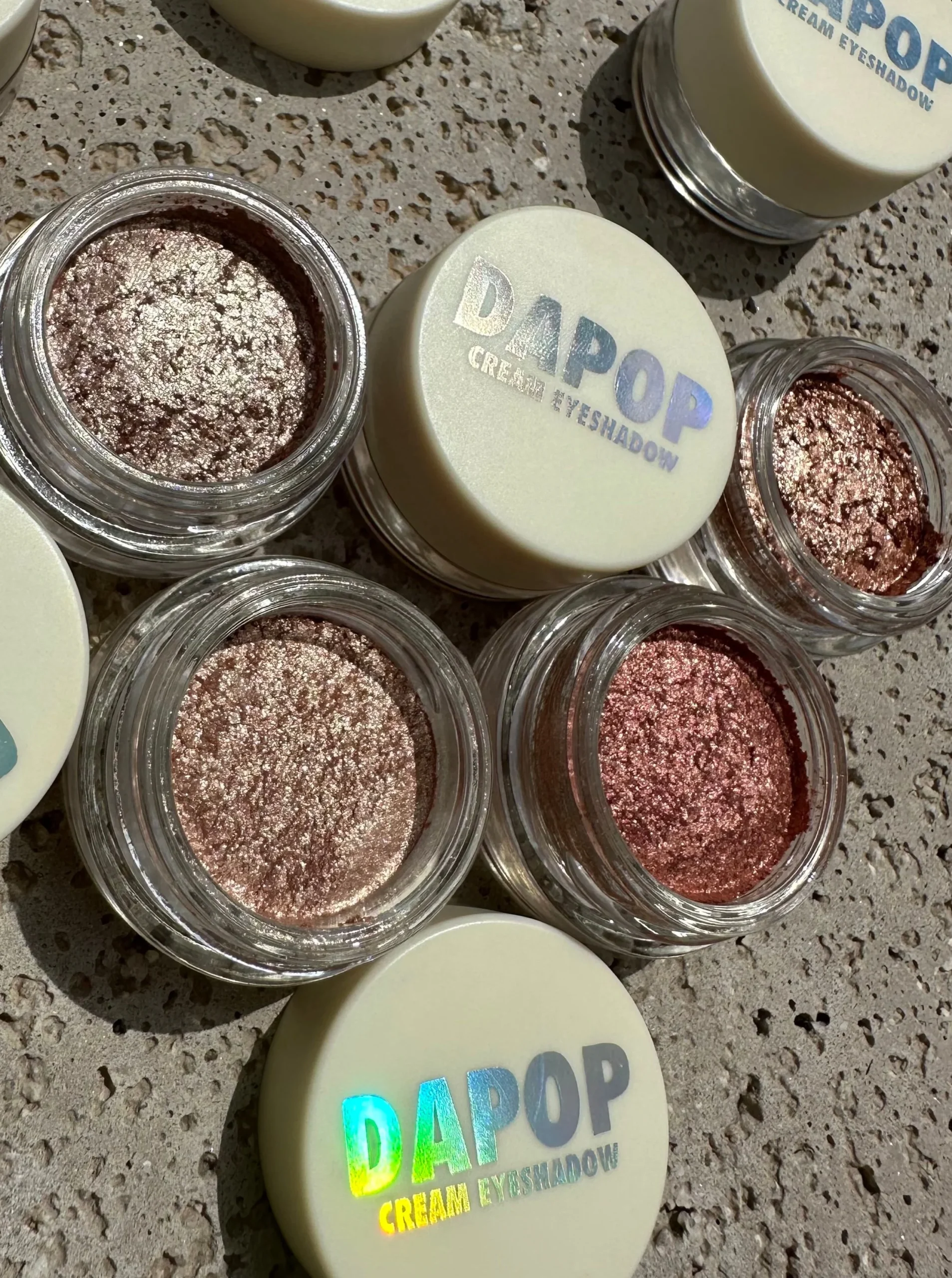 Sombra Cream Eyeshadow - DAPOP 1 Sombra Cream Eyeshadow - DAPOP